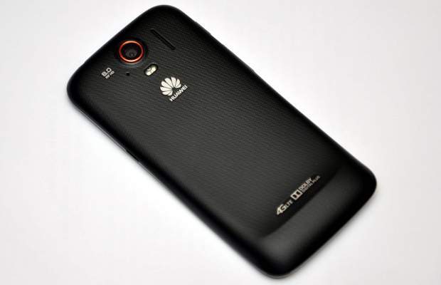 Huawei-Ascend-P1-LTE-3