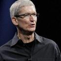 Tim Cook, CEO di Apple. Ha di recente fatto coming out sulla sua omosessualità.