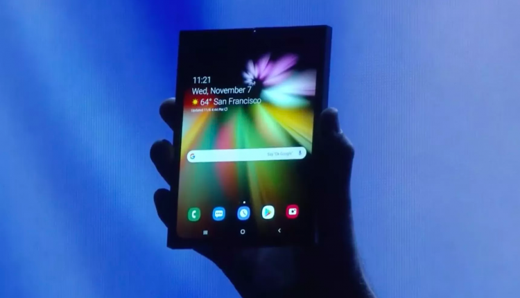 Infinity Flex Display 3