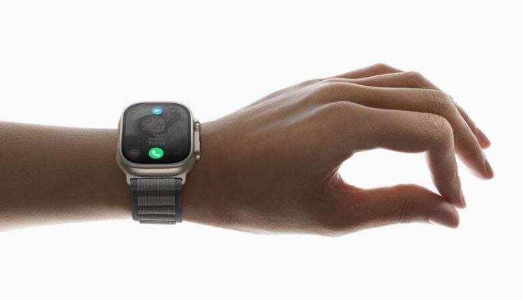 Apple-Watch-Ultra-2-double-tap-gesture-230912
