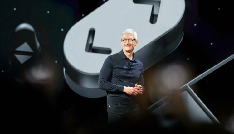 Tim-Cook-WWDC-Stage